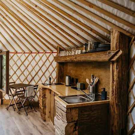 Jurta A Duna-parton 럭셔리텐트