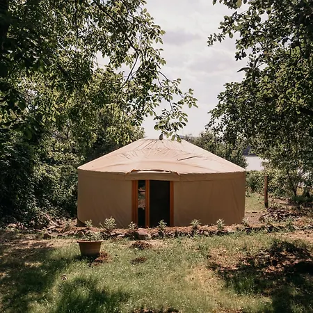 Jurta A Duna-parton 豪华帐篷 *