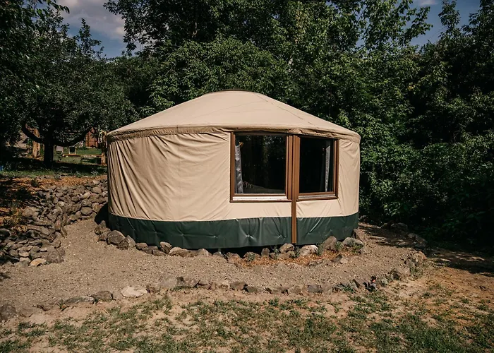 럭셔리텐트 Jurta A Duna-parton Zebegény